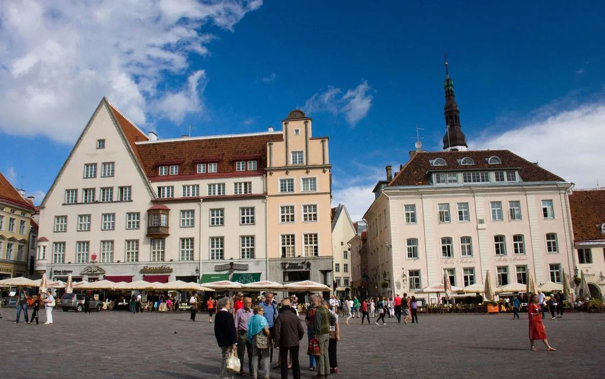 Baltic Capitals Express Tour – Vilnius, Riga & Tallinn
