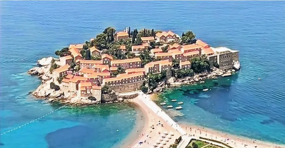 Montenegro Explorer