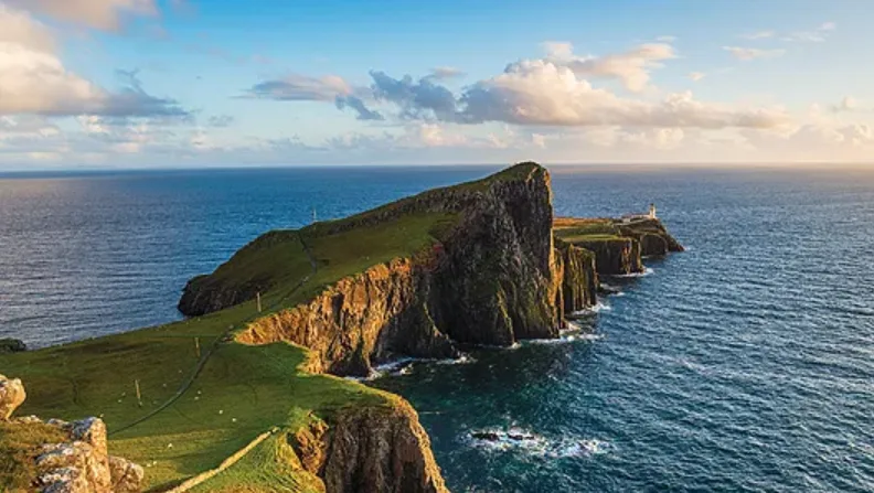 Scottish Highlands & Isle of Skye Private Tour – 8 Days / 7 Nights