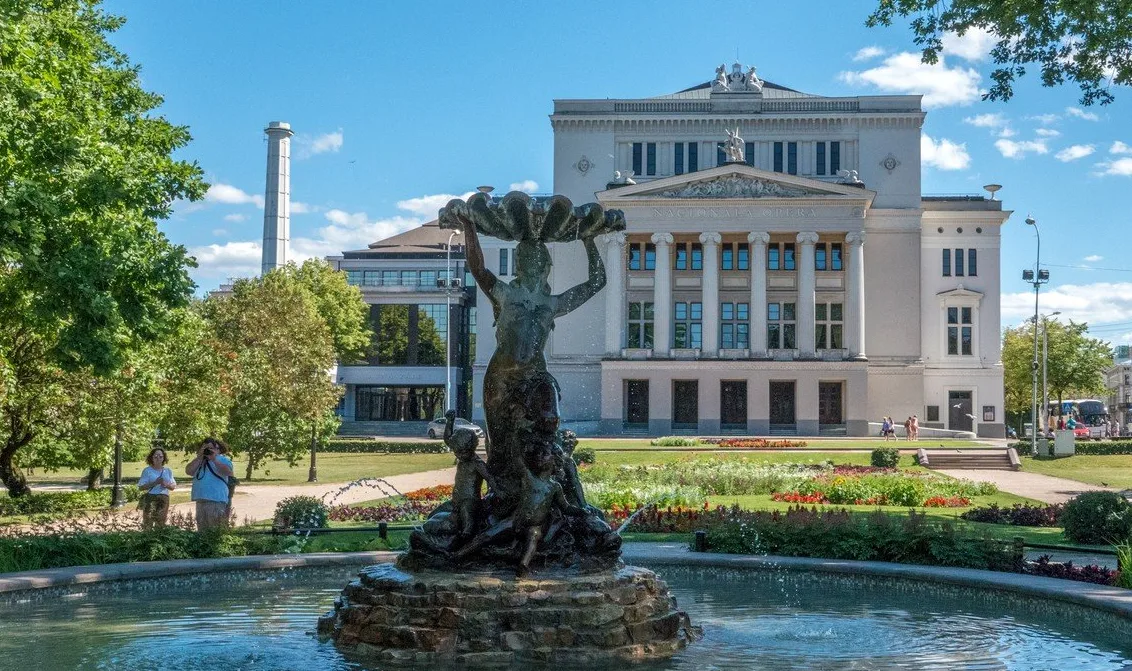 Baltic Capitals Express Tour – Vilnius, Riga & Tallinn