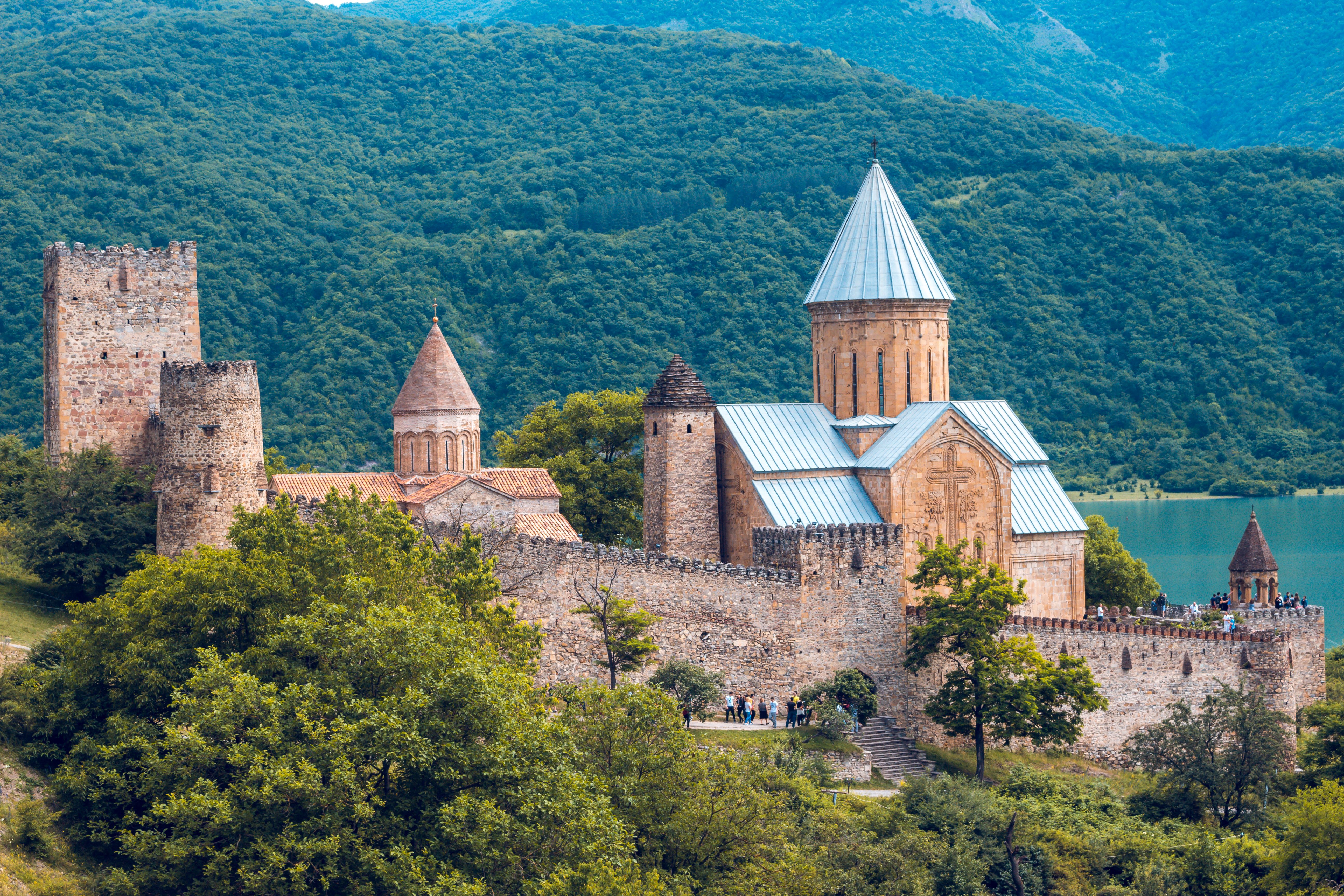 We Love Georgia – 7 Nights / 8 Days Tbilisi • Mtskheta • Gori • Uplistsikhe • Gudauri • Kazbegi • Kakheti • Telavi • Sighnaghi