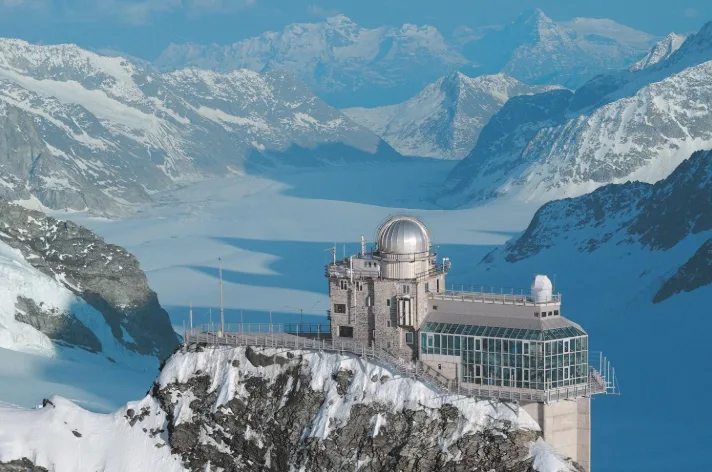 France & Switzerland Holiday Package – 7 Nights / 8 Days