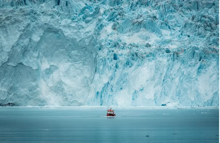 Greenland Tour: From Vikings to Icebergs – 9 Days
