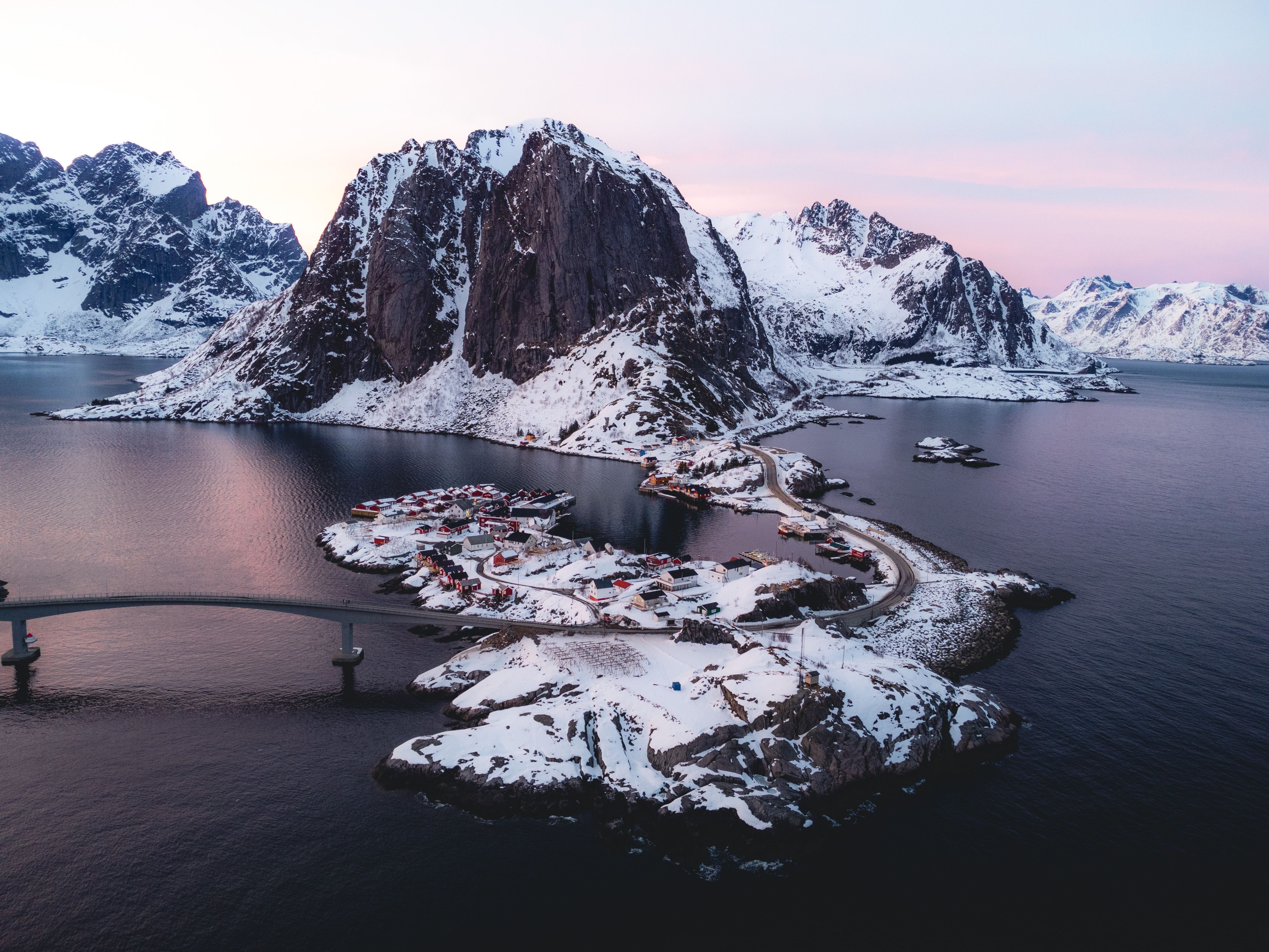 Scandinavia Explorer – Norway, Sweden, Denmark & Finland by Train & Cruise
