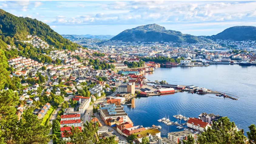 Norway’s Winter Wonders in 7 Days - Oslo to Tromsø — Fjords, Scenic Railways & Northern Lights